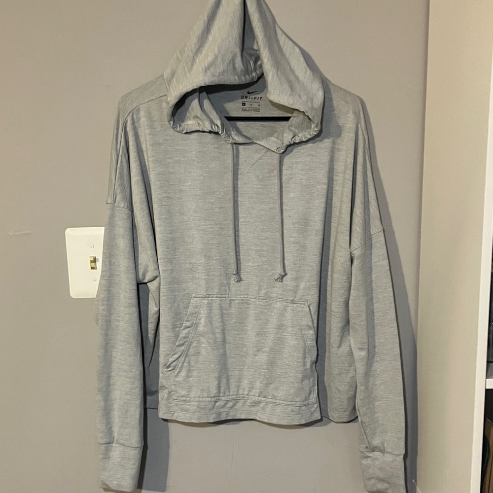 Nike Dri-FIT Light Gray women’s long sleeve hooded shirt Sz XL